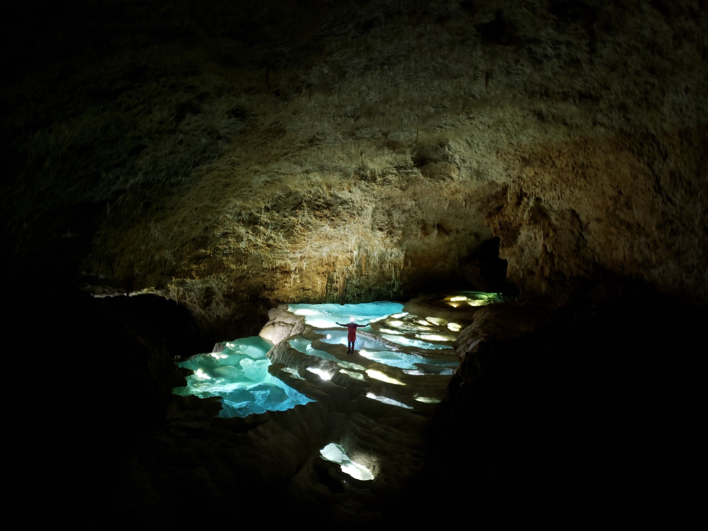 シードリーム沖永良部で行く、沖永良部島の洞窟最高峰、銀水洞
